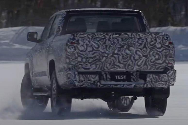 מיצובישי טנדר