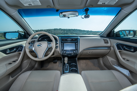 ניסאן אלטימה