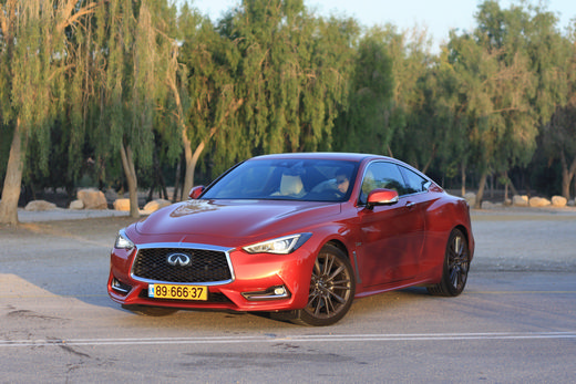 אינפיניטי Q60