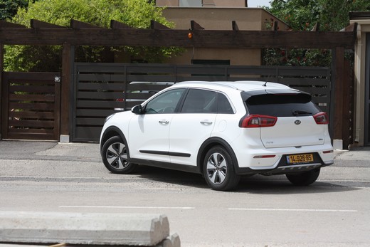 קיה נירו קיה נירו