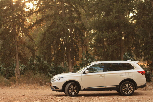 מיצובישי אאוטלנדר