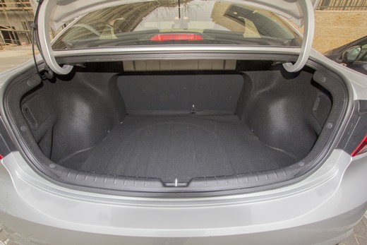 קיה ריו סדאן