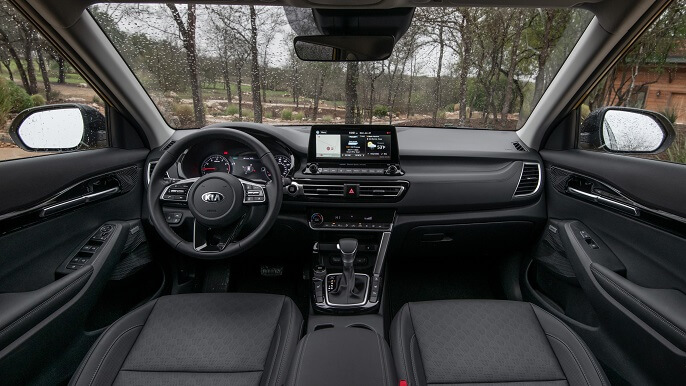 קיה סלטוס EX תא הנוסעים קיה סלטוס EX תא הנוסעים