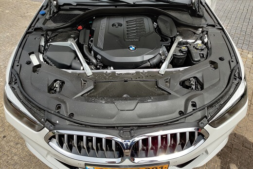 ב.מ.וו סדרה 8 גראן קופה