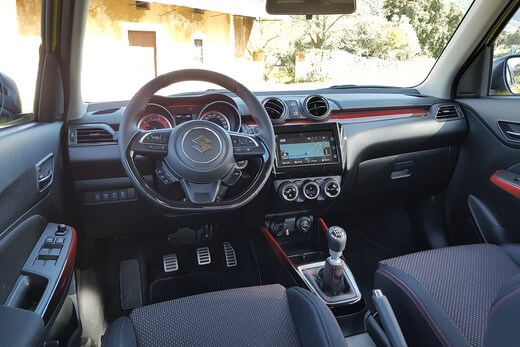 סוזוקי סוויפט ספורט - דשבורד